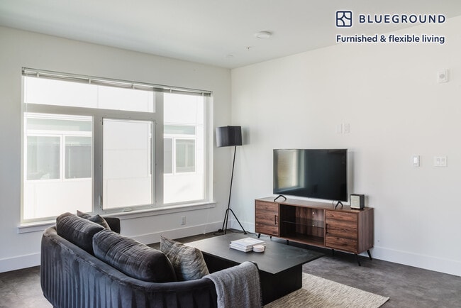 Photo - 622 Rainier Ave S Unit FL7-ID792