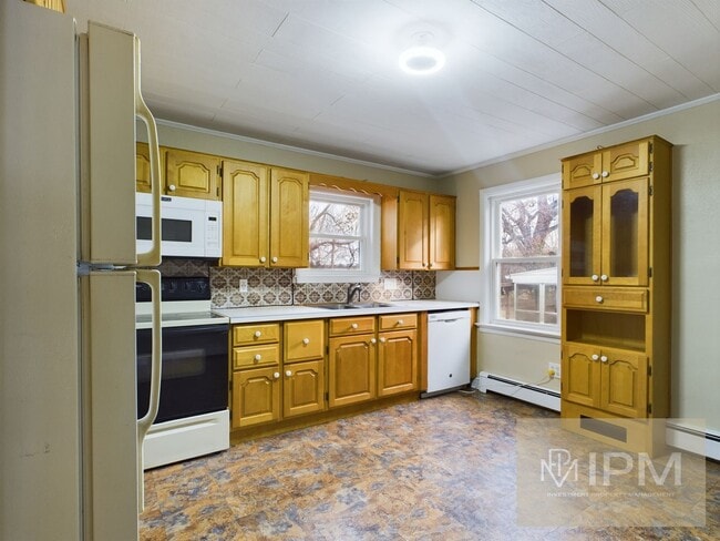 Photo - Charming 3BR Cape Cod Home in York Suburban Schools with Fenced Yard & Sunroom!!