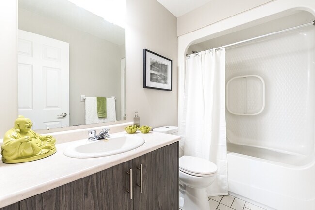 Photo - Stonehedge Towers