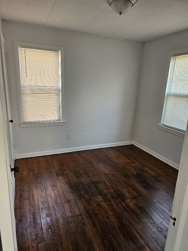 Photo - 12505 Laing St