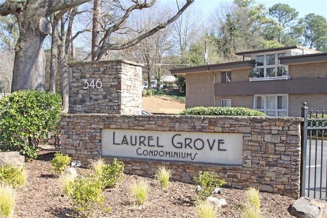 Building Photo - 346 Carpenter Dr NE Unit 7 Rental