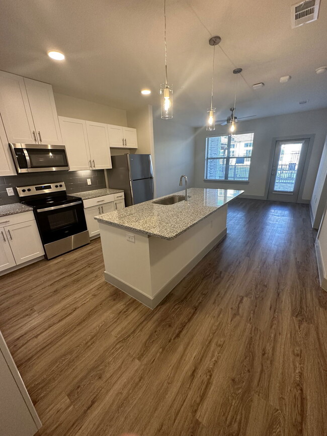 Building Photo - 1451 Beltmill Pkwy Unit 1146 Rental