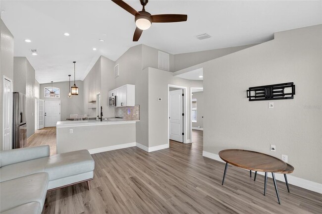 Photo - 523 Napa Valley Cir