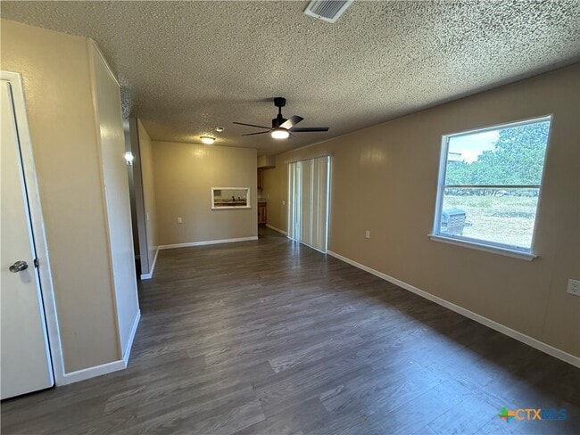 Photo - 301 Rockwood Dr Apartment Unit j-5