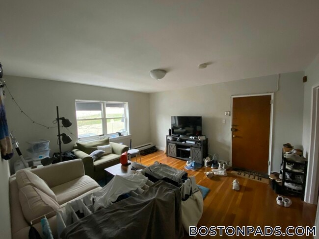 Building Photo - 69 Chiswick Rd Rental