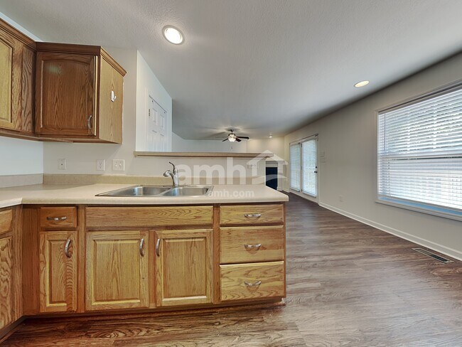 Photo - 2907 Porch Swing Rd