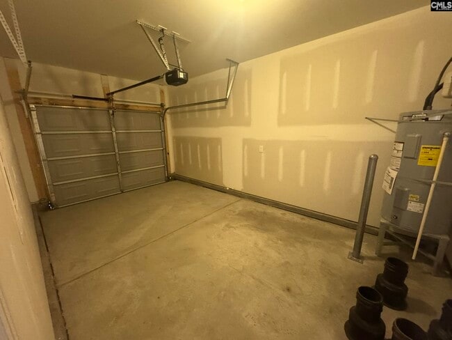Photo - 125 Carr Ln