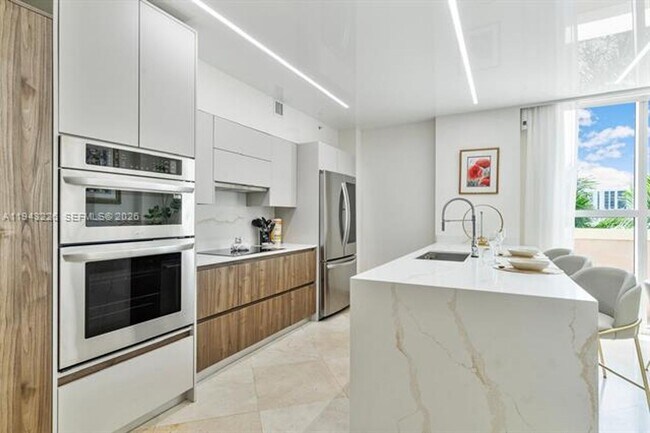 Photo - 17555 Atlantic Blvd Unit 17555 Atlantic Blvd 508