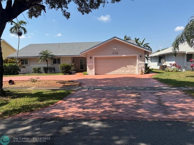 Photo - 710 SW 98th Terrace House