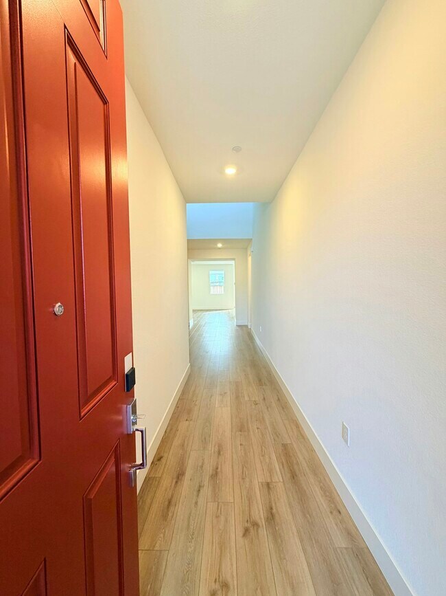 Photo - 5168 Maniago Wy