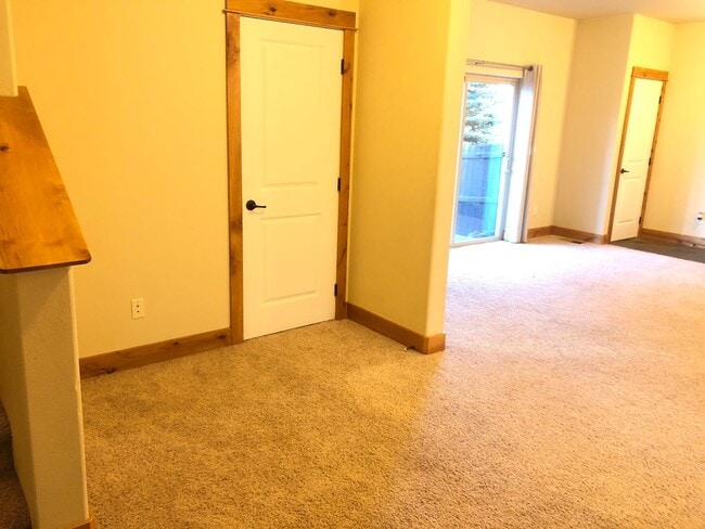 Photo - Great 3 Bedroom SW Bend Single Family Home