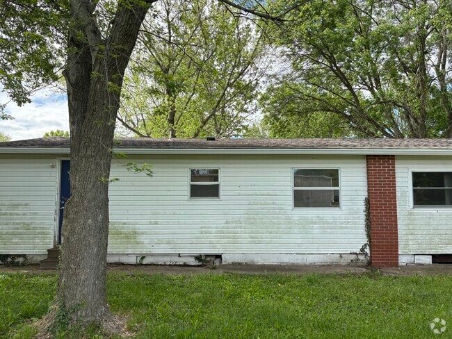 Building Photo - 405 Joan Dr Rental