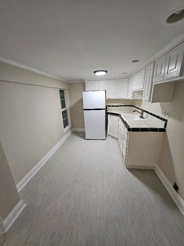 Photo - 27 E Ave Apartamento Unidad B