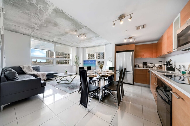 Photo - 3256 NE 1st Ave Unidad SI ID1241893P