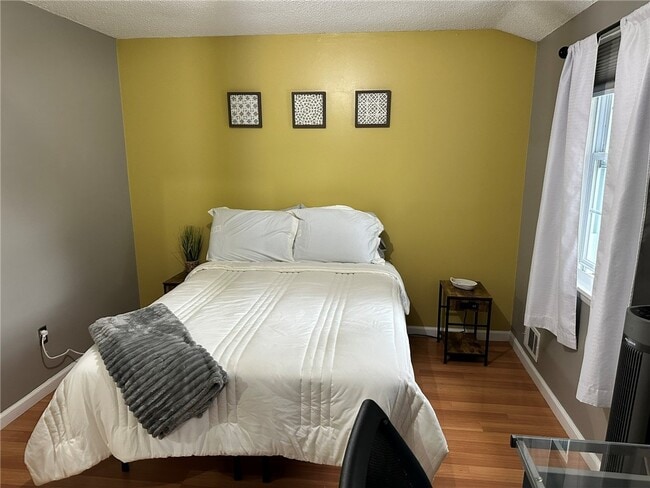 Photo - 1082 Mt Hope Ave