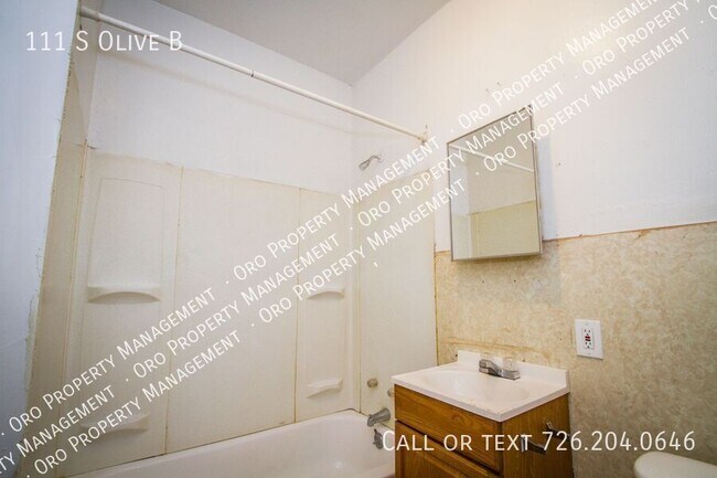Photo - 111 S Olive St
