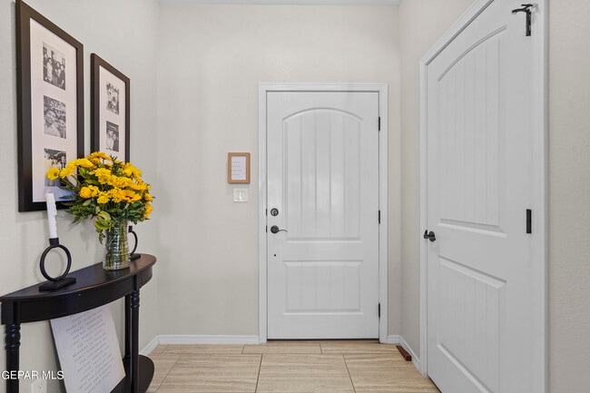 Photo - 2113 William Caples St