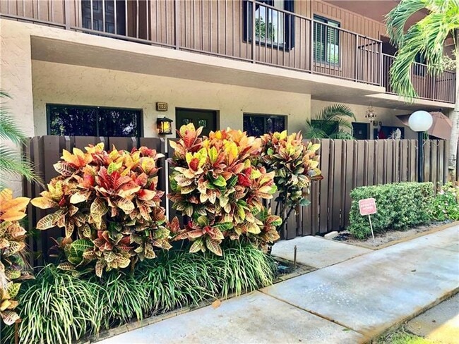 Building Photo - 2335 SW 22nd Ave Unit 1030