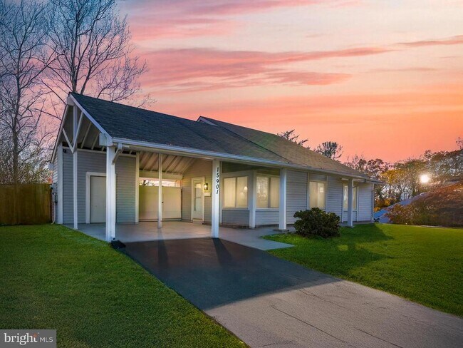 Photo - 15901 Perkins Ln