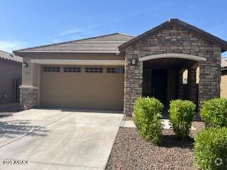 Building Photo - 9438 W Sells Dr Rental
