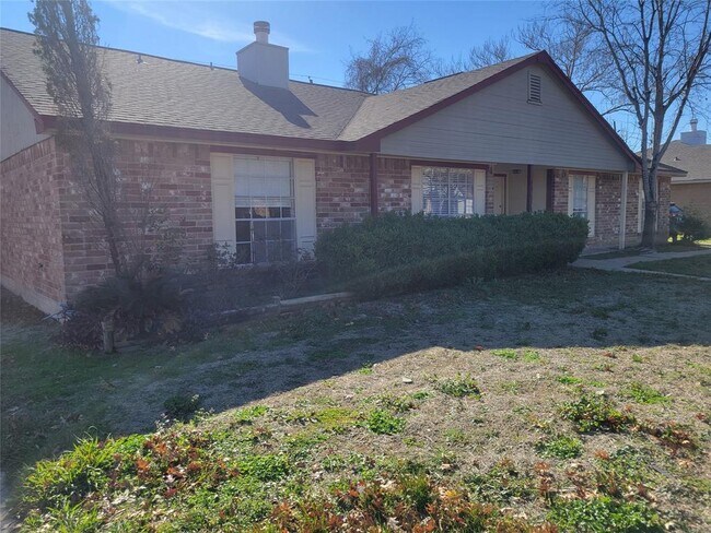 Photo - 19535 Lazy Valley Dr