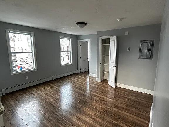 Building Photo - 45 Fuller Ave Unit 2