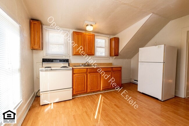 Photo - 608 Anderson Ave Unit 608 1/2 Anderson