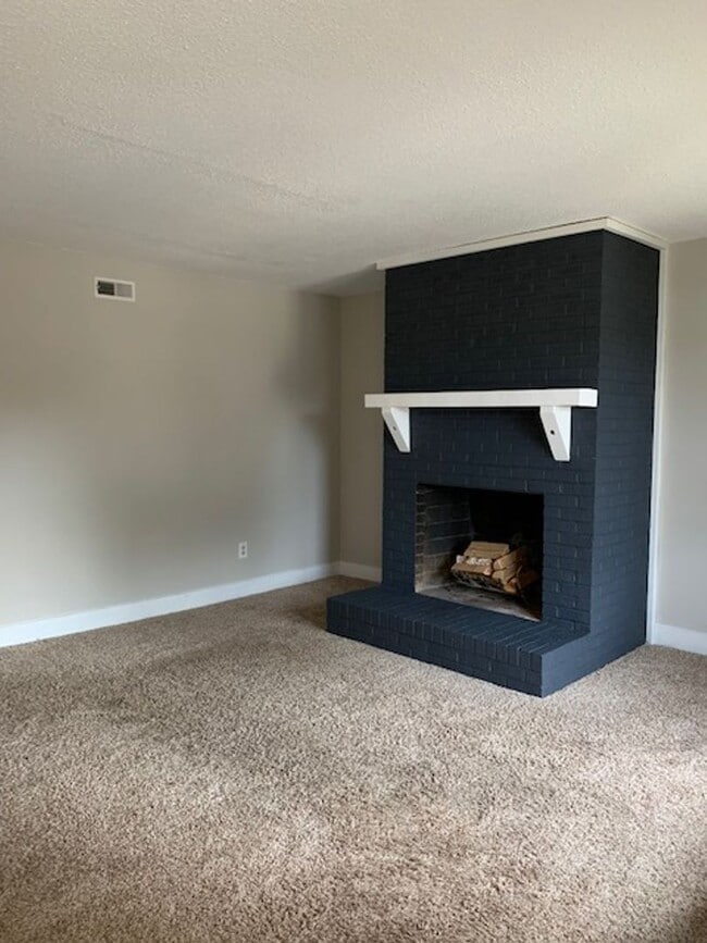 Photo - 118-122 Unit 120