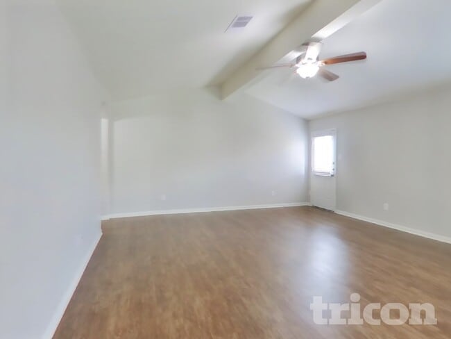 Photo - 2321 Oyster Bay Ave