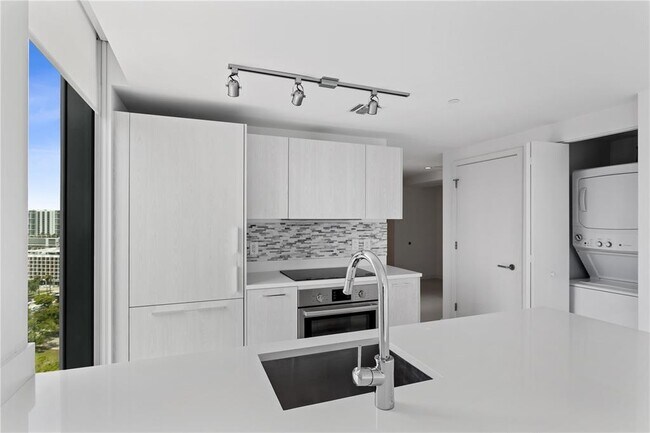 Photo - 501 NE 31st St Unit 1508