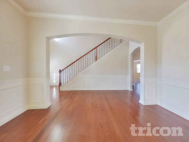 Photo - 266 Creek View Ln