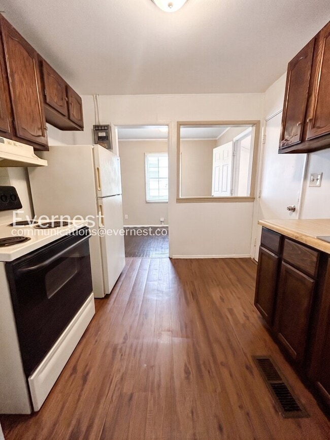 Photo - 1242 Addison Ave