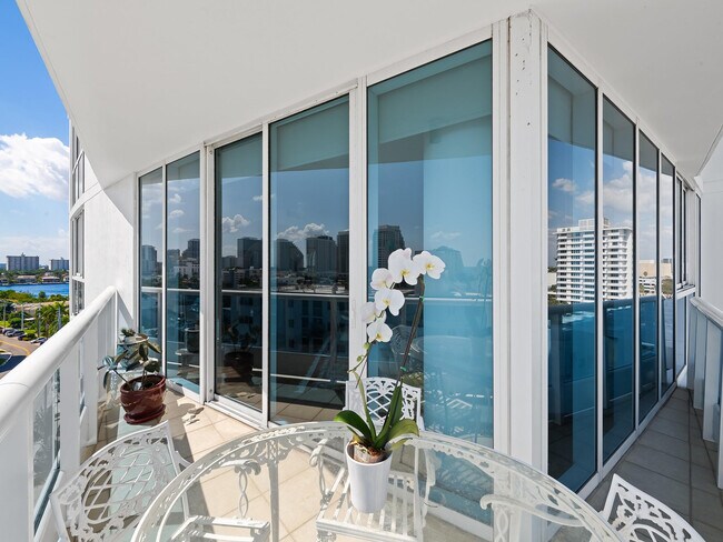 Photo - 715 Bayshore Dr Unit 904