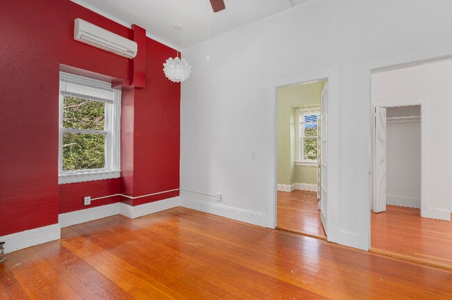 Photo - 79 Lloyd Ave Unit c