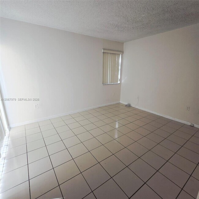 Photo - 580 NW 114th Ave Unit 201