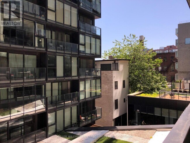 Photo - 629 King St W Unit 334