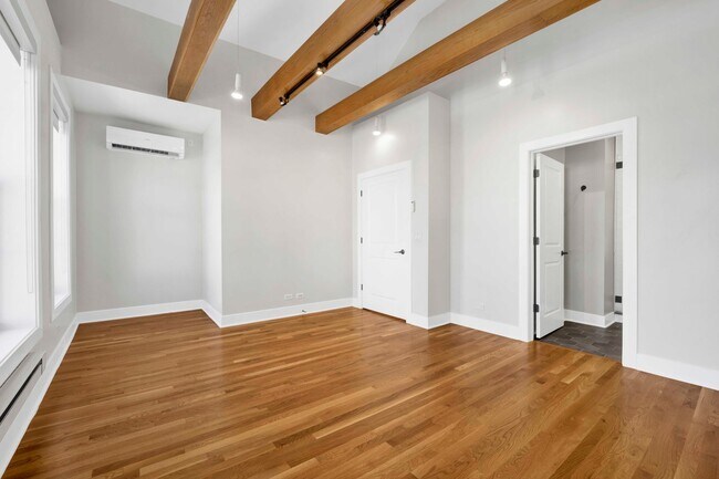 Photo - 1735 W Cullerton St Unidad 1735 W Cullerton St