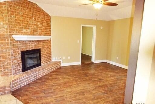 Photo - 5813 74th St