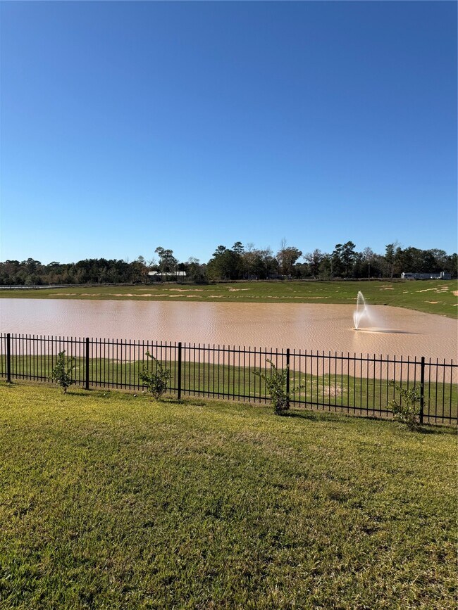 Photo - 15683 Honey Cv Dr