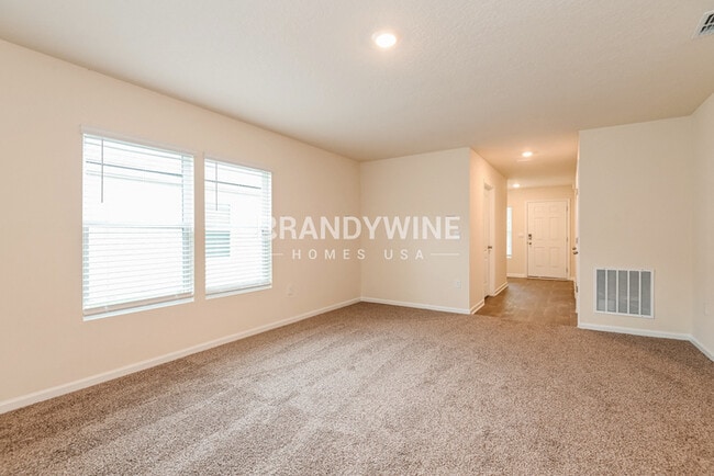 Photo - 250 Falcon Ridge Rd