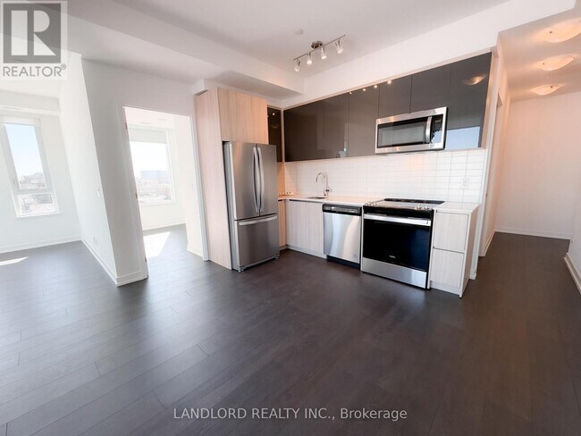 Photo - 3100 Keele St Unit 623