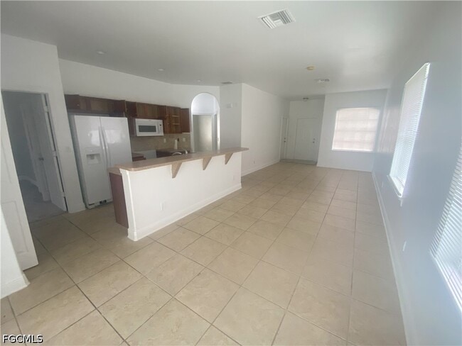 Photo - 13832 First St