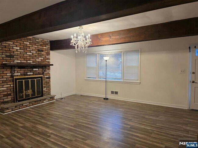 Photo - 27 West End Ave