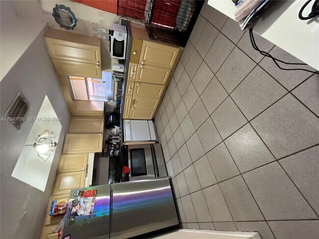 Photo - 5305 NW 27th St