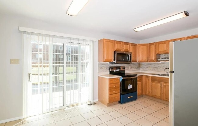 Photo - 1200 Acredale Dr