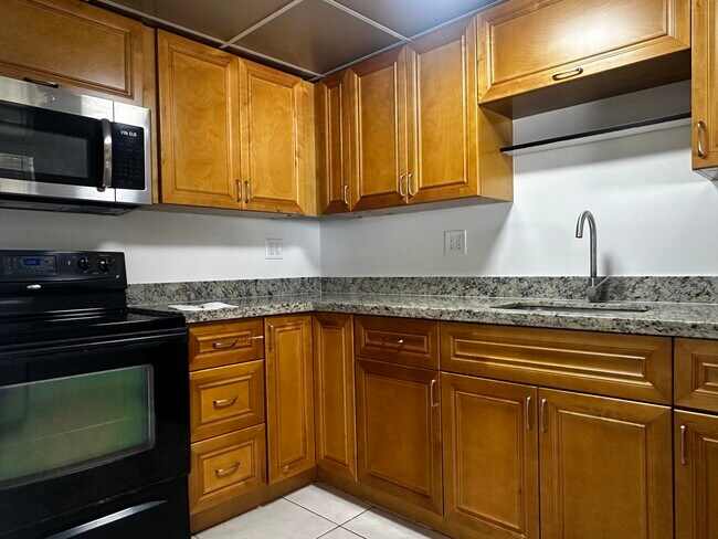 Photo - 3874 7th Ave N