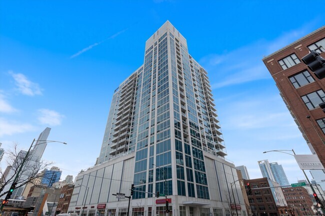 Building Photo - 757 N Orleans St Unit 2106 Rental