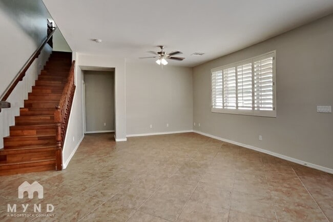 17524 W Mandalay Ln
