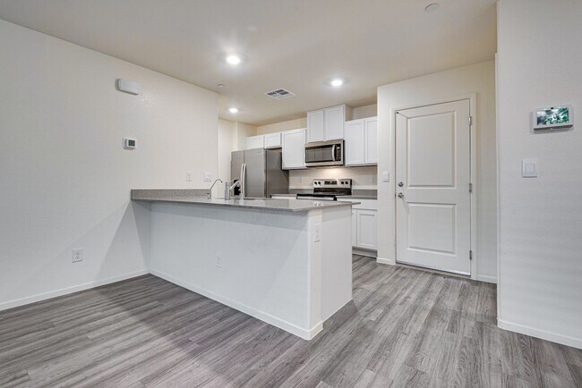 Photo - 4826 Wine Rdg Ave