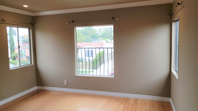 Photo - 1435 S Sierra Bonita Ave